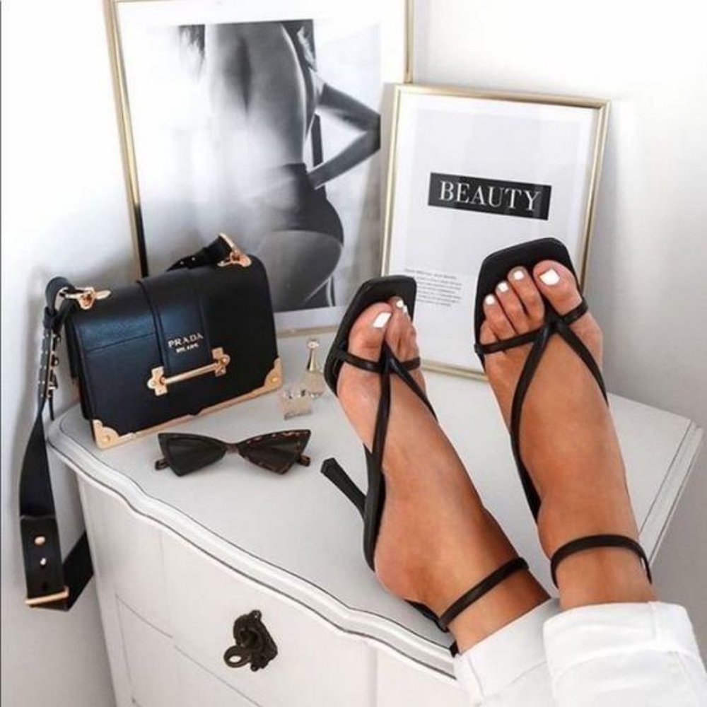 !!NEW!! Square Toe Ankle Wrap Thong Heels – Black - Picture 6 of 12